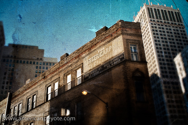 Detroit_08-7661-Edit.jpg Detroit_08-7661-Edit.jpg